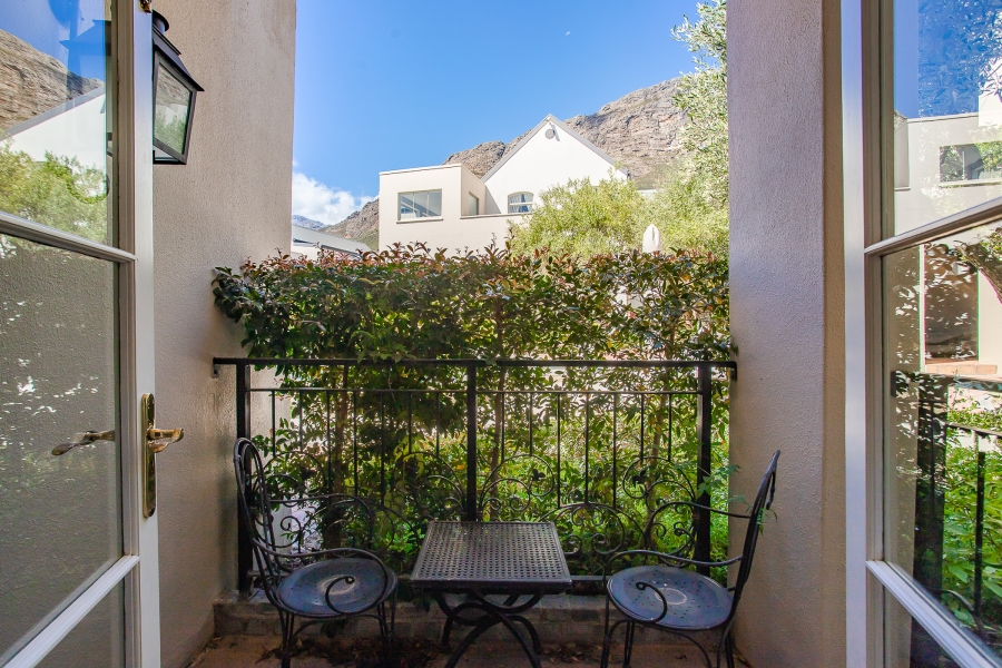 2 Bedroom Property for Sale in Franschhoek Western Cape